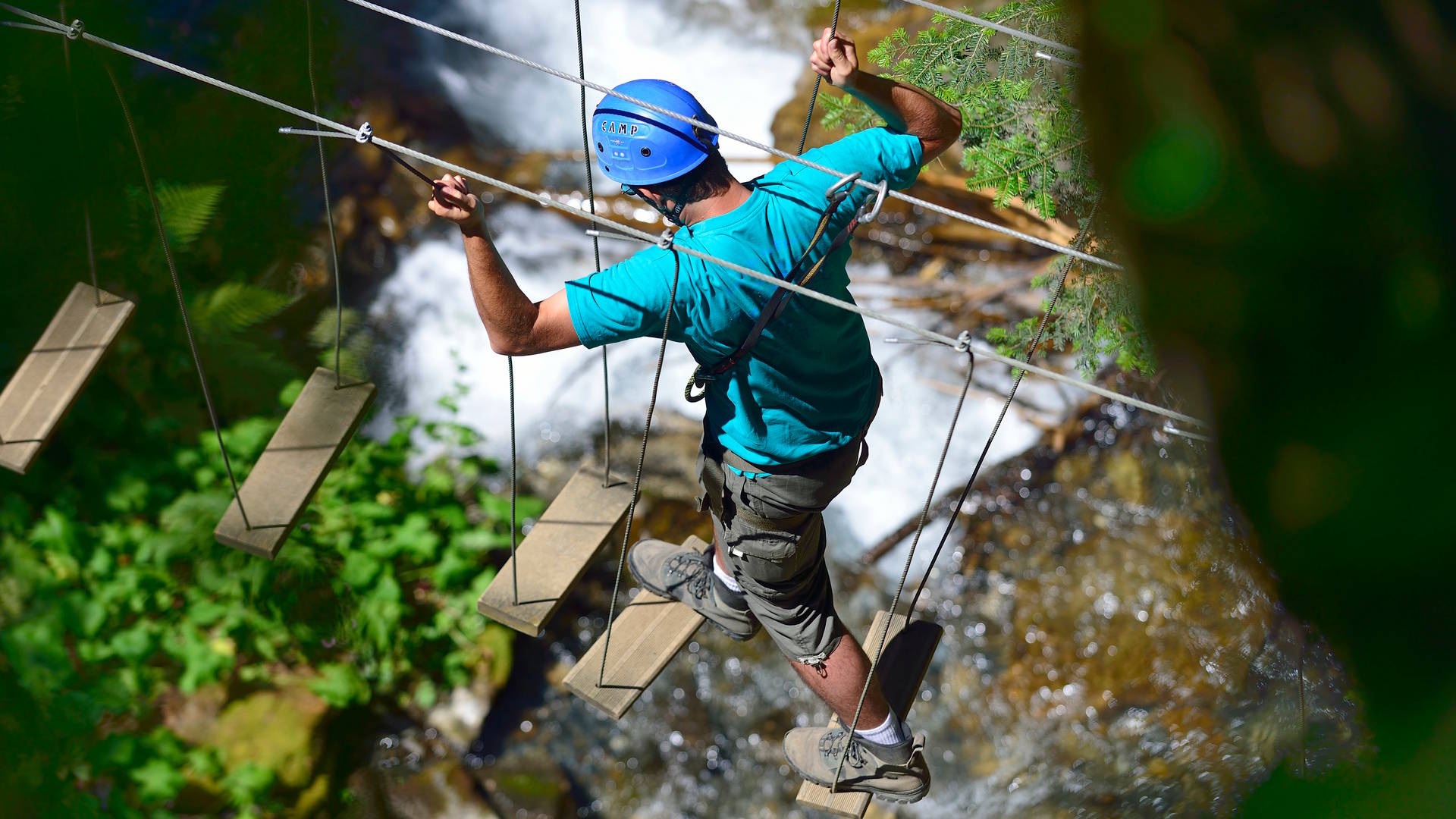 Via ferrata et accrobranche dans les Pyrénées !