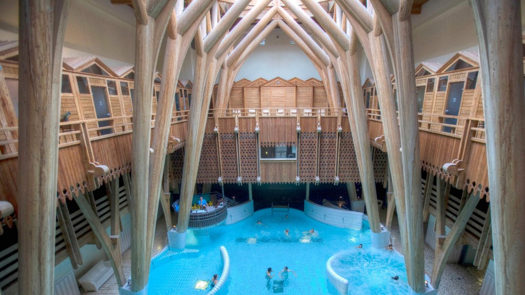 Aquensis - Carré Py' Hôtel*** Bagnères de Bigorre Pyrénées