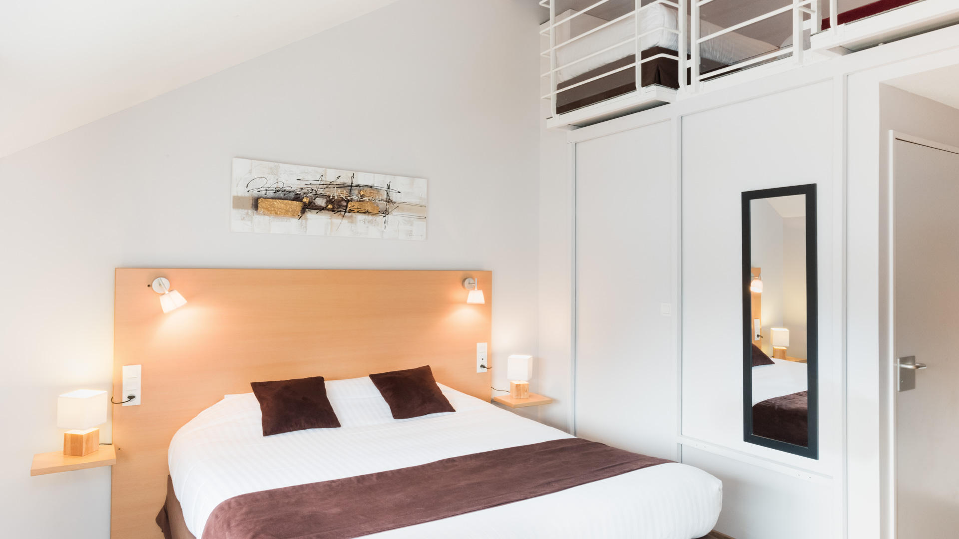 Habitación Familiar Carré Py' Hotel *** Bagnères de Bigorre Pirineos