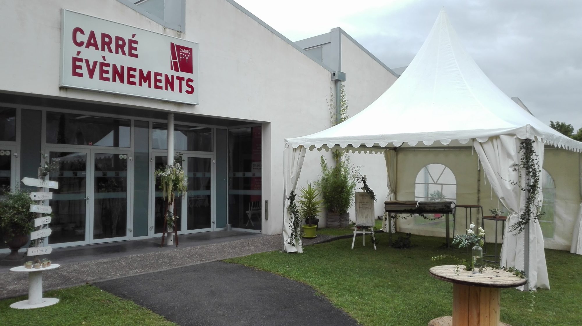 Square Wedding Cocktail Events, Square Py' Hotel*** Bagneres de Bigorre Pyrenees