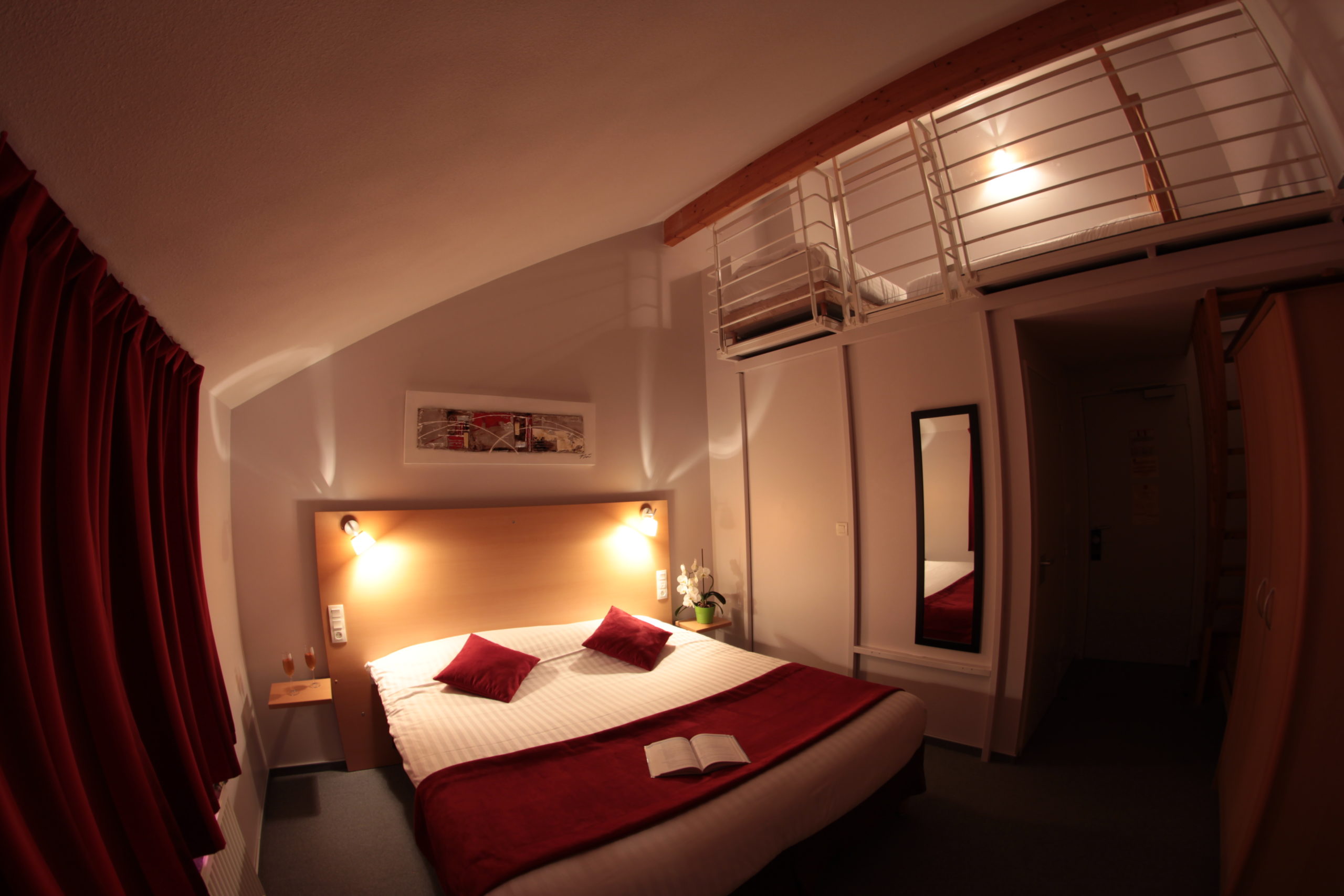 Carré Py' Hôtel*** Bagnères de Bigorre - Chambre familiale