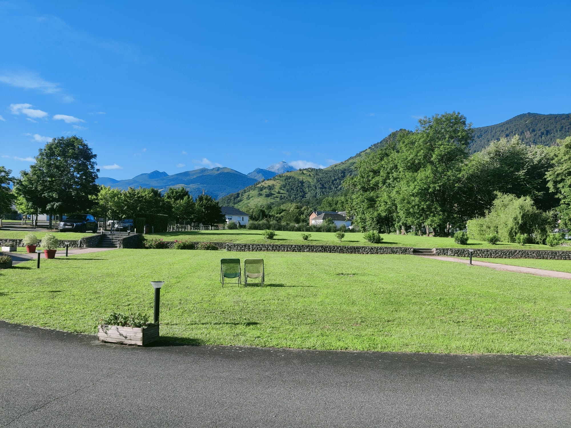 Vue Carré Py' Hôtel *** Bagnères de Bigorre Pyrénées 